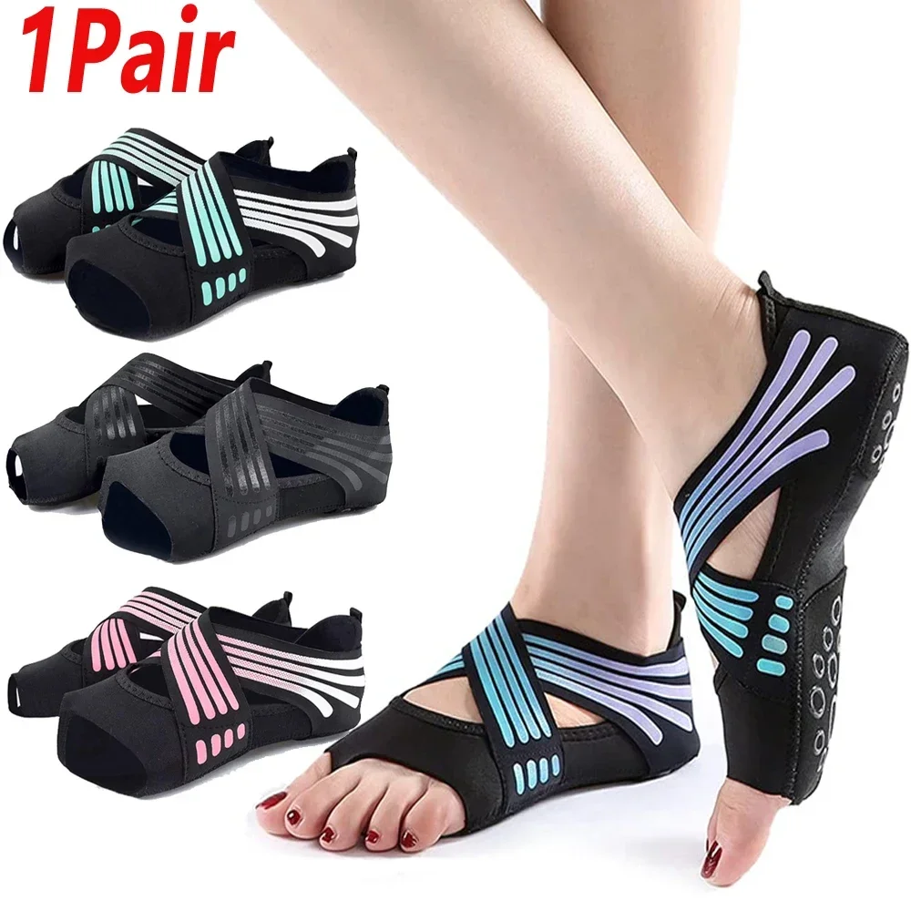 1 paire de chaussures de yoga  - Yoga Dance & Fitness Center Llc avis et prix