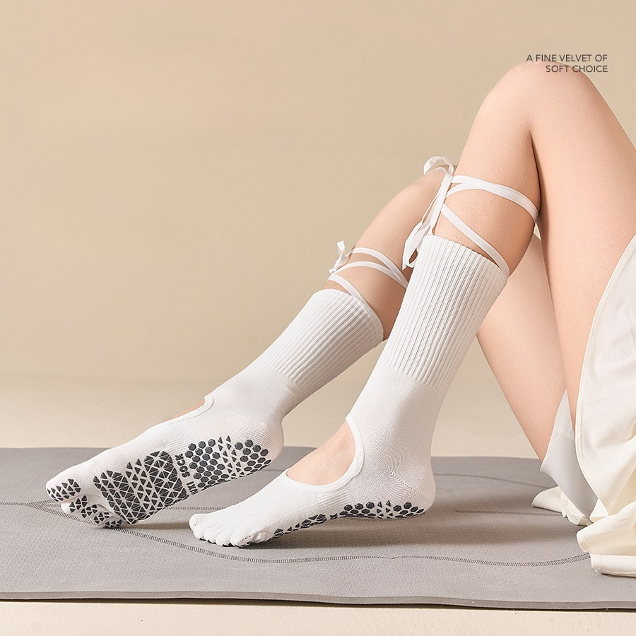 Chaussettes de yoga à lacets p - Yoga Dance & Fitness Center Llc avis et prix